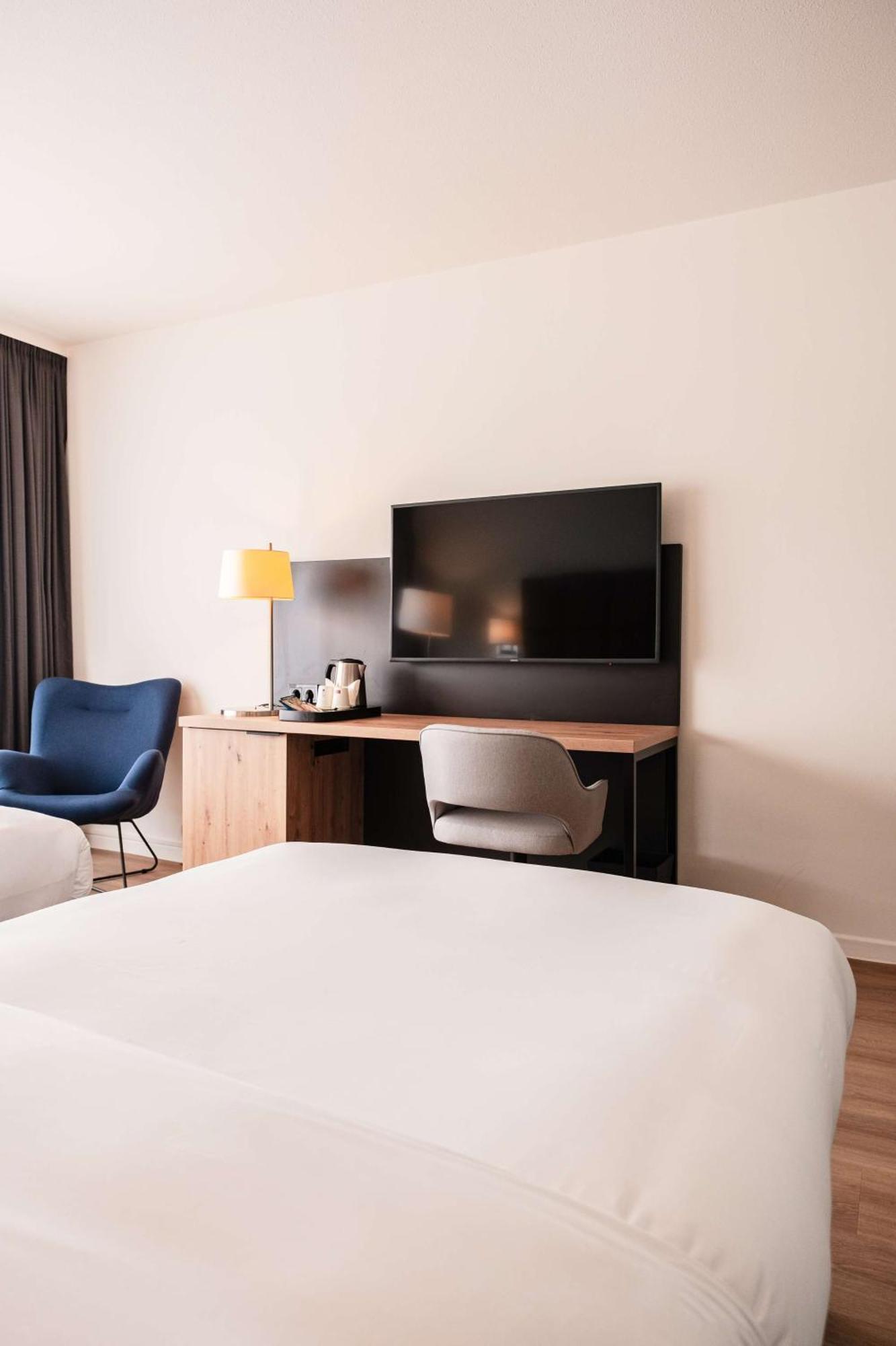 Hotel Der Valk Paris Cdg Airport 4*